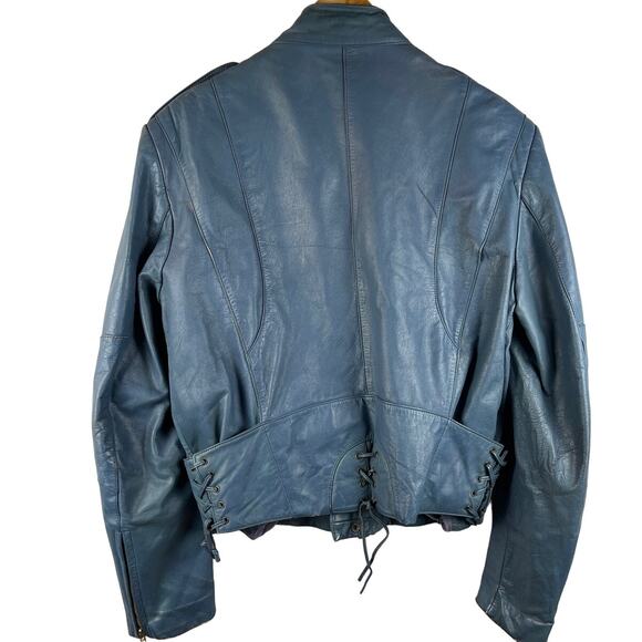 Vintage 1980’s Women’s Cropped Teal Leather Jacket with Epaulettes‎ Size 44 (XL) - Picture 3 of 14